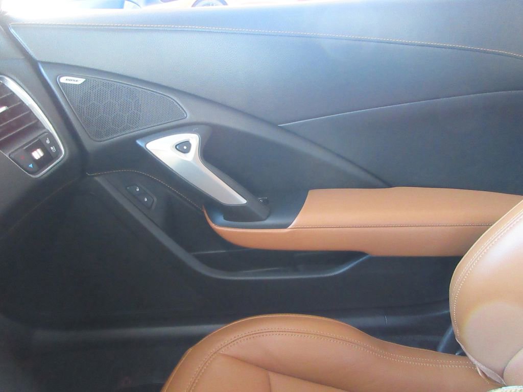 Used 2016 Chevrolet Corvette Stingray Coupe w/ 2LT Preferred Equipment Group image 28