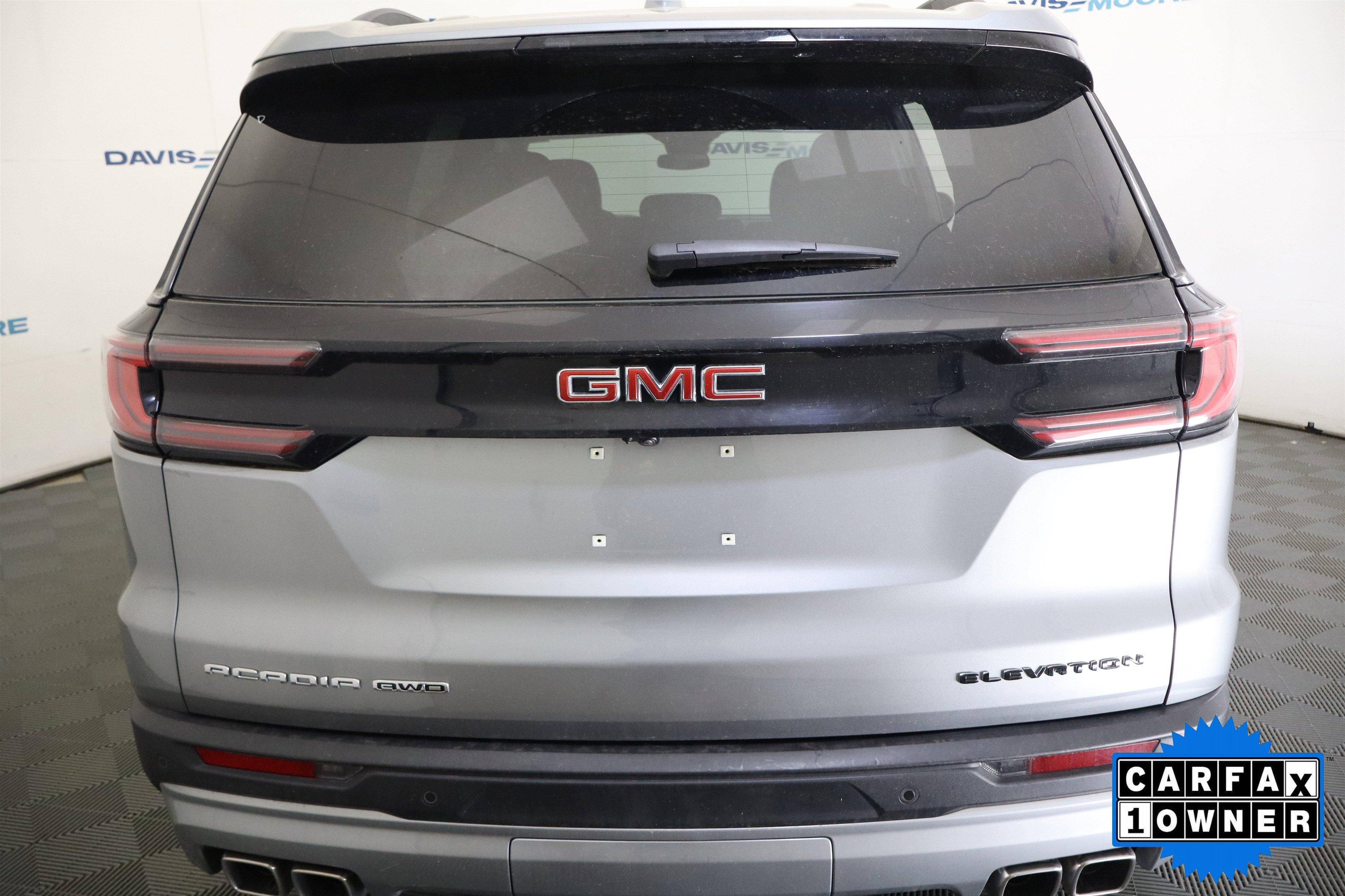 Used 2025 GMC Acadia Elevation AWD/4WD image 8
