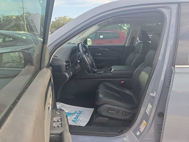 Used 2023 Honda Pilot Touring image 4