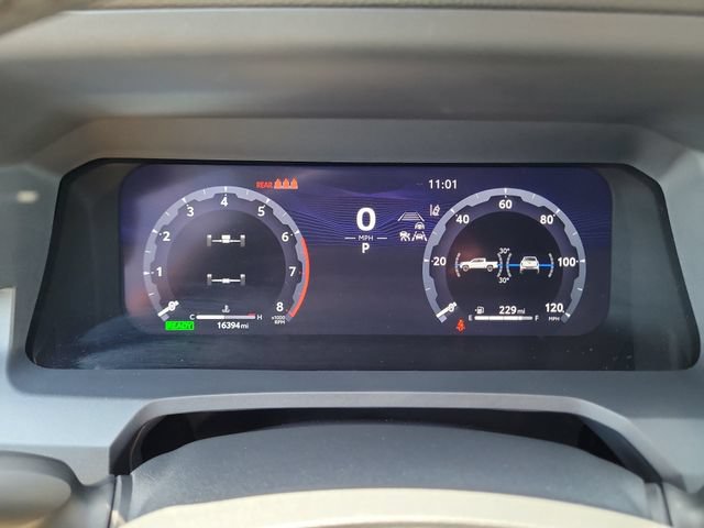 Used 2024 Toyota Tacoma TRD Sport AWD/4WD image 22
