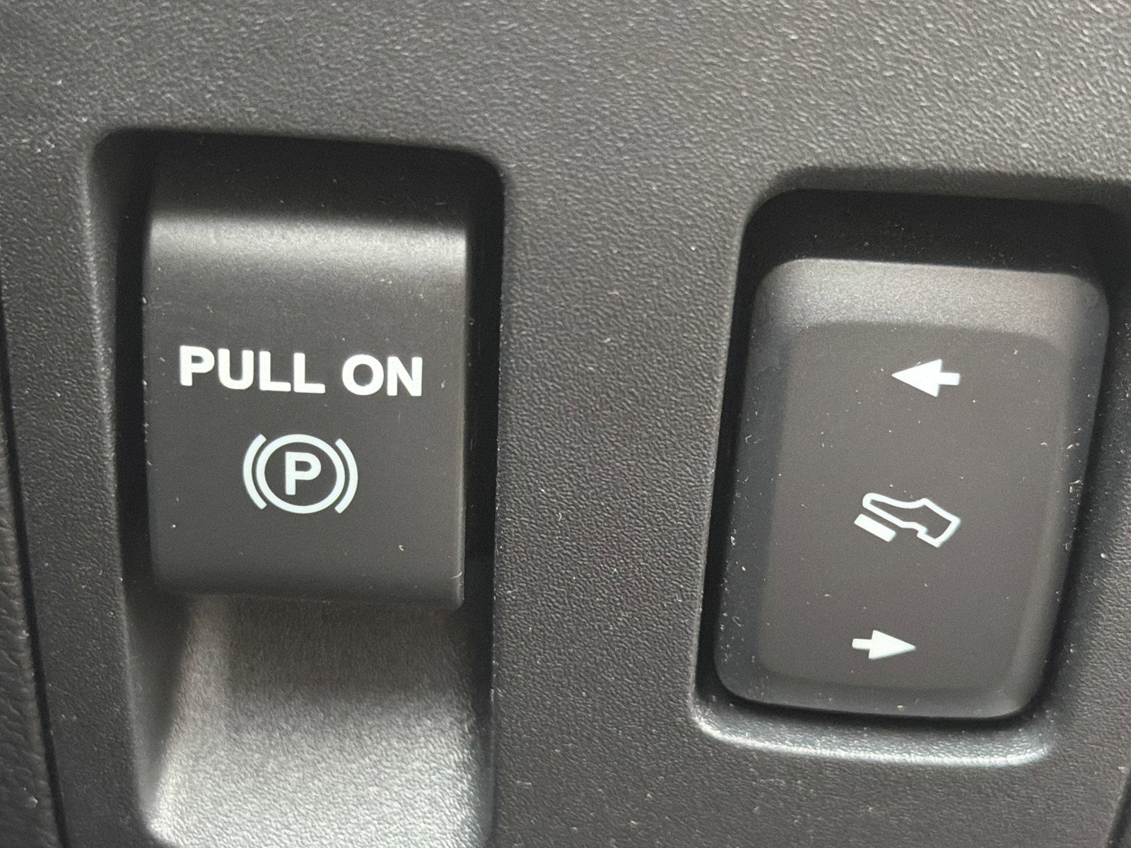 Used 2020 Ford F150 Lariat w/ Equipment Group 502A Luxury image 29