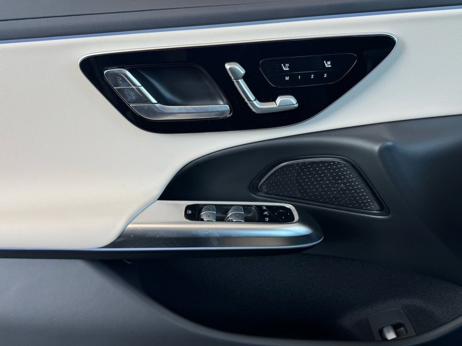 New 2026 Mercedes-Benz E 350 Sedan image 23