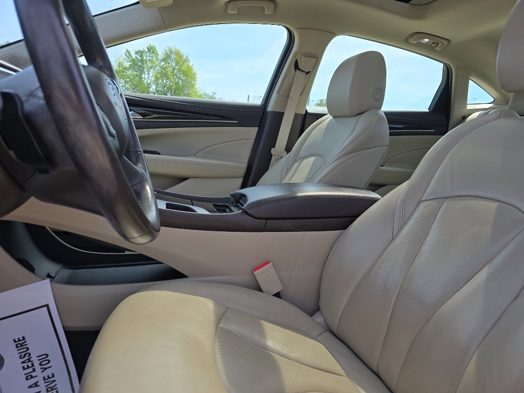 Used 2017 Buick LaCrosse Premium w/ Driver Confidence Package #2 image 19