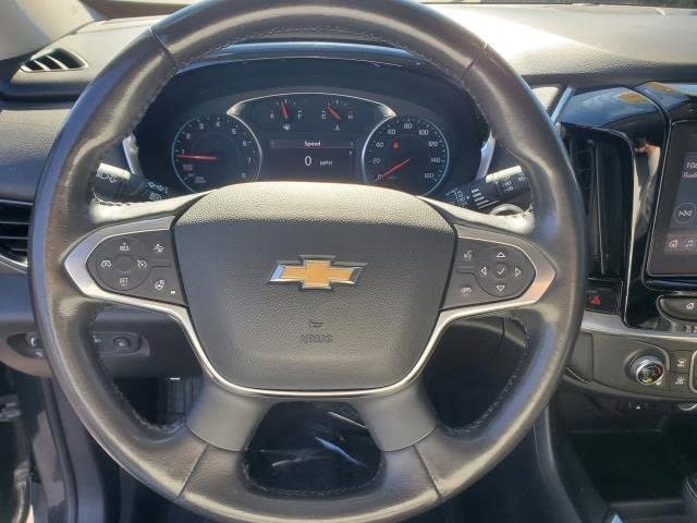 Used 2020 Chevrolet Traverse LT w/ Driver Confidence II Package image 19