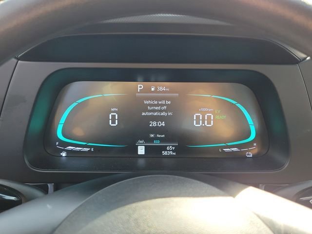 Certified 2025 Hyundai Elantra Blue image 7