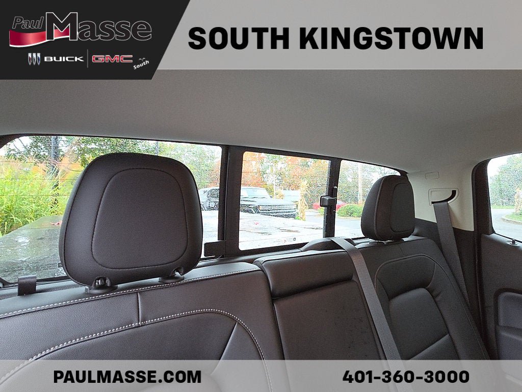 Used 2022 Chevrolet Colorado Z71 w/ Z71 Midnight Edition AWD/4WD image 26