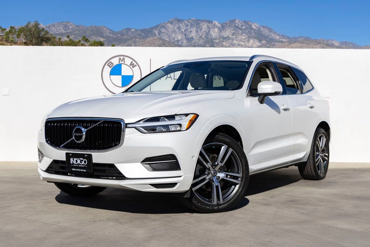 Used 2018 Volvo XC60 T5 Momentum w/ Vision Package image 8