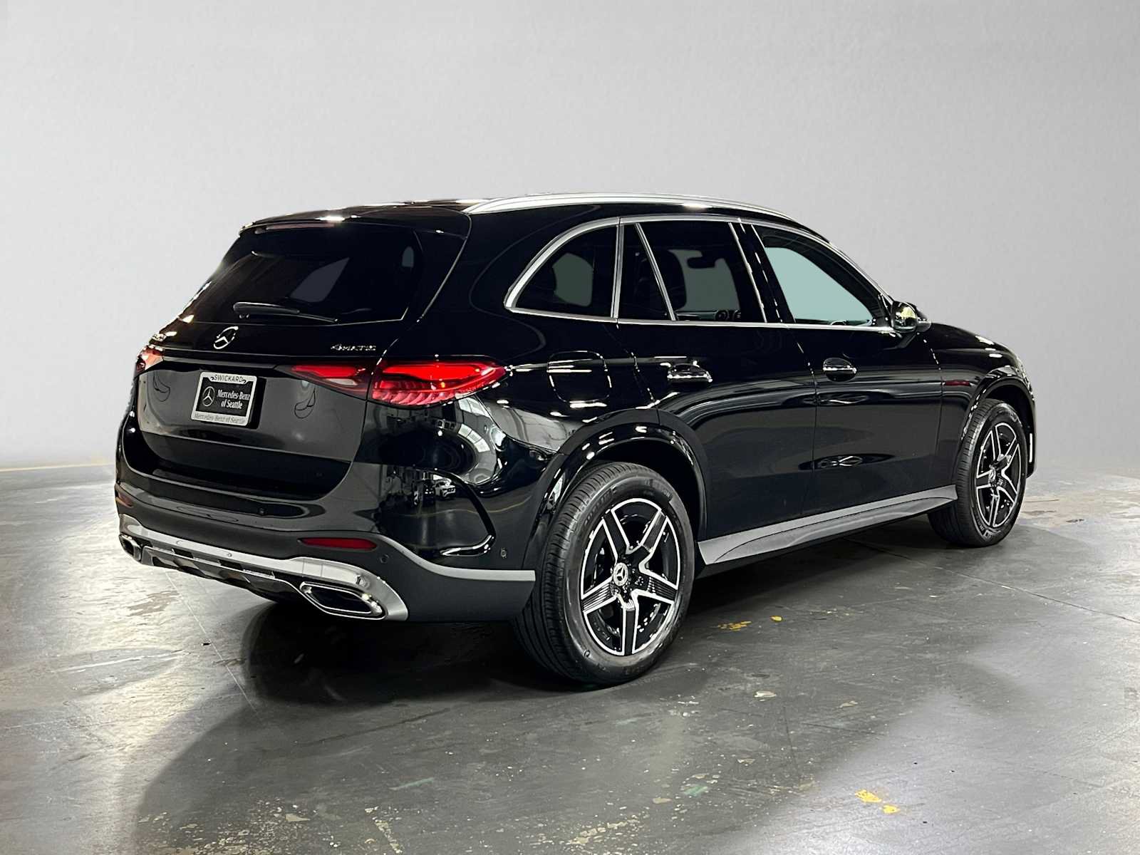 Certified 2026 Mercedes-Benz GLC 300 4MATIC image 3