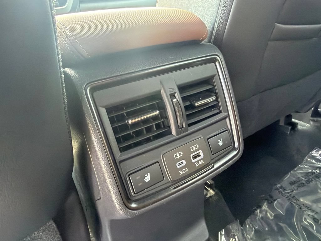 Used 2026 Subaru Forester Touring AWD/4WD image 13