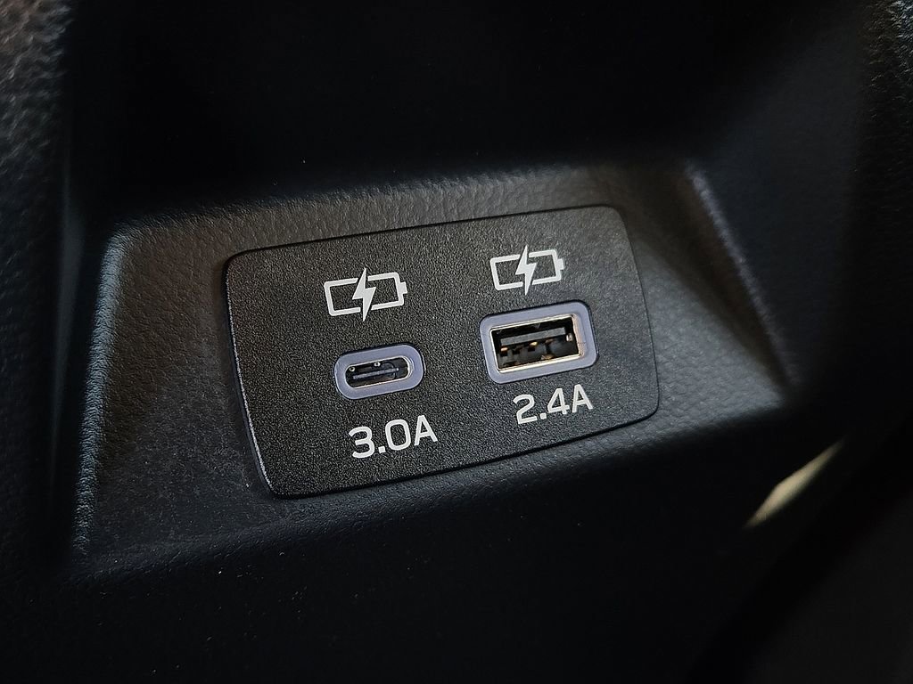 Certified 2025 Subaru Crosstrek 2.0i Premium image 11