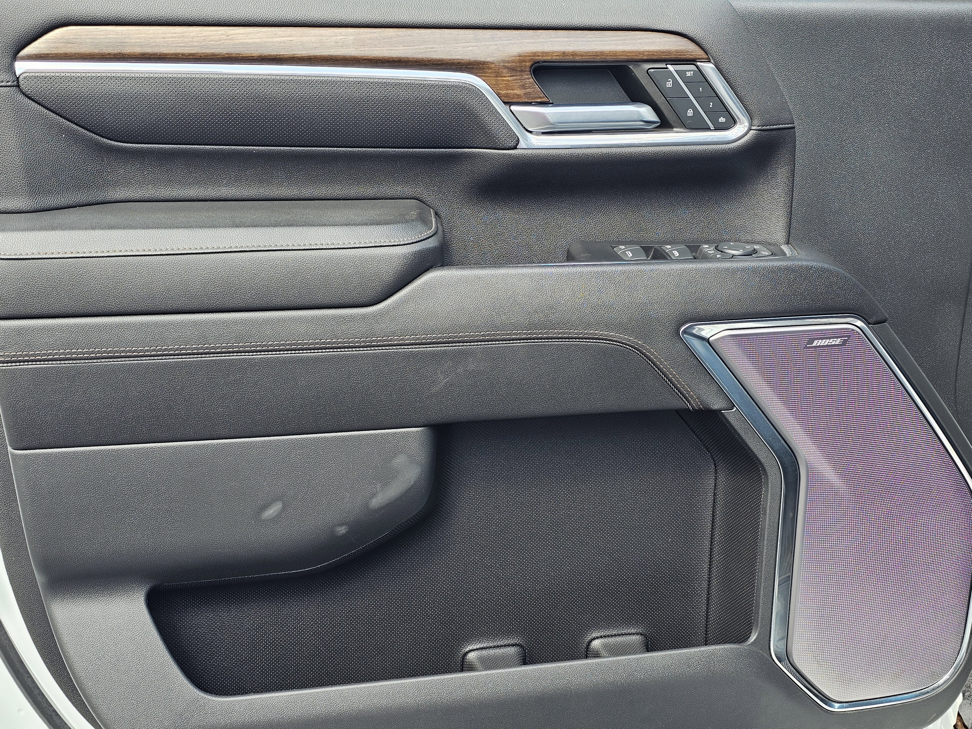 Used 2024 Chevrolet Silverado 3500 High Country w/ High Country Premium Package image 16