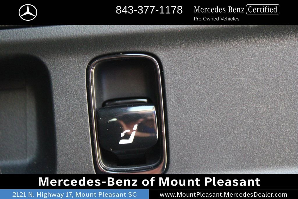 Used 2025 Mercedes-Benz GLC 43 AMG 4MATIC image 10