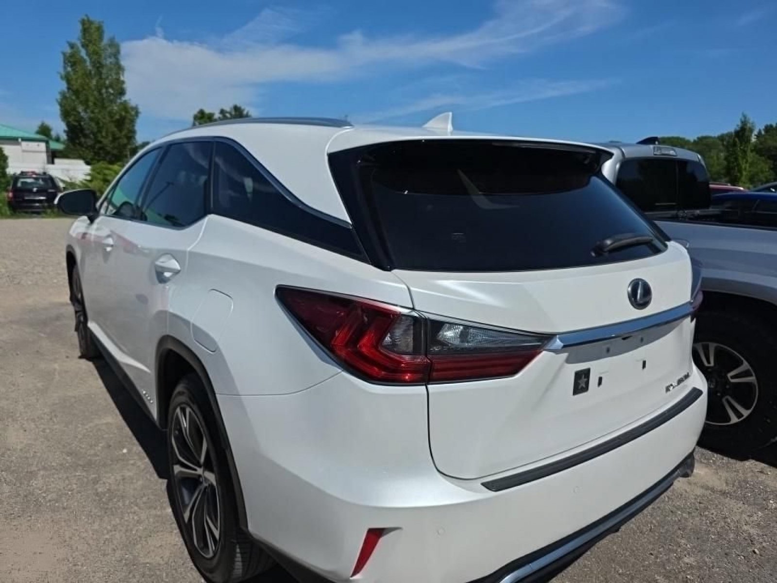 Used 2019 Lexus RX 450hL Premium w/ Premium Package AWD/4WD image 8