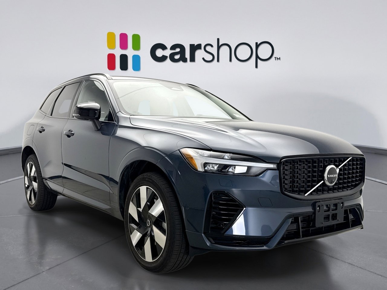 Used 2025 Volvo XC60 T8 Plus w/ Protection Package Premier AWD/4WD image 7