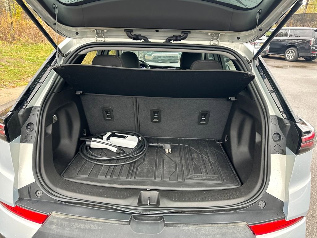 Certified 2023 Chevrolet Bolt EUV LT w/ Comfort Package image 25