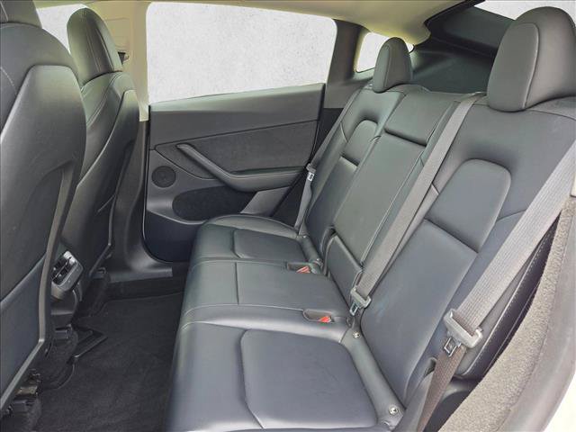 Used 2023 Tesla Model Y Performance AWD/4WD image 15