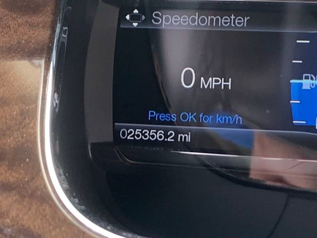 Used 2019 Ford Taurus Limited AWD/4WD image 11