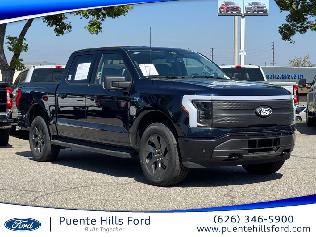 Used 2025 Ford F150 Lightning Flash AWD/4WD image 1