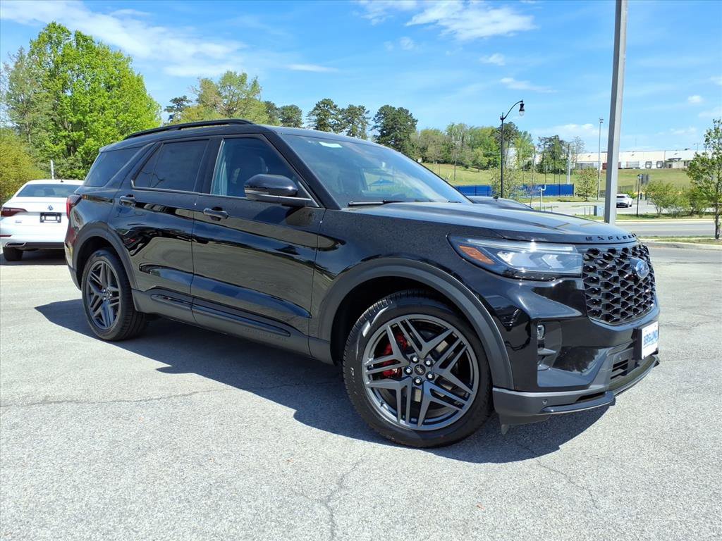 New 2026 Ford Explorer ST image 1
