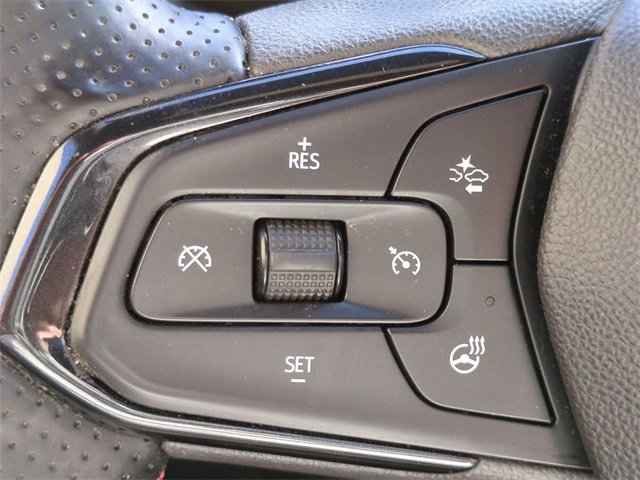 Used 2024 Chevrolet TrailBlazer RS w/ Driver Confidence Package image 29