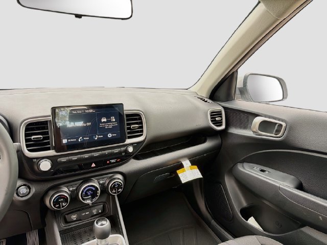 New 2026 Hyundai Venue SEL FWD image 24