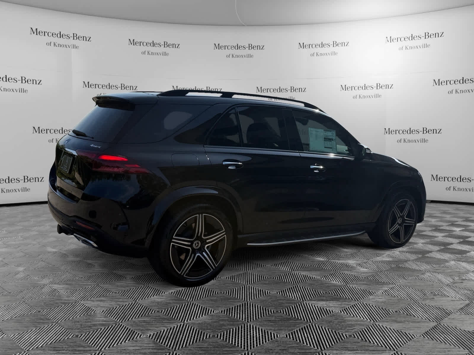 New 2026 Mercedes-Benz GLE 580 4MATIC image 5