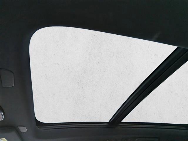 Certified 2025 Volvo XC90 B5 Core w/ Protection Package Premier image 17