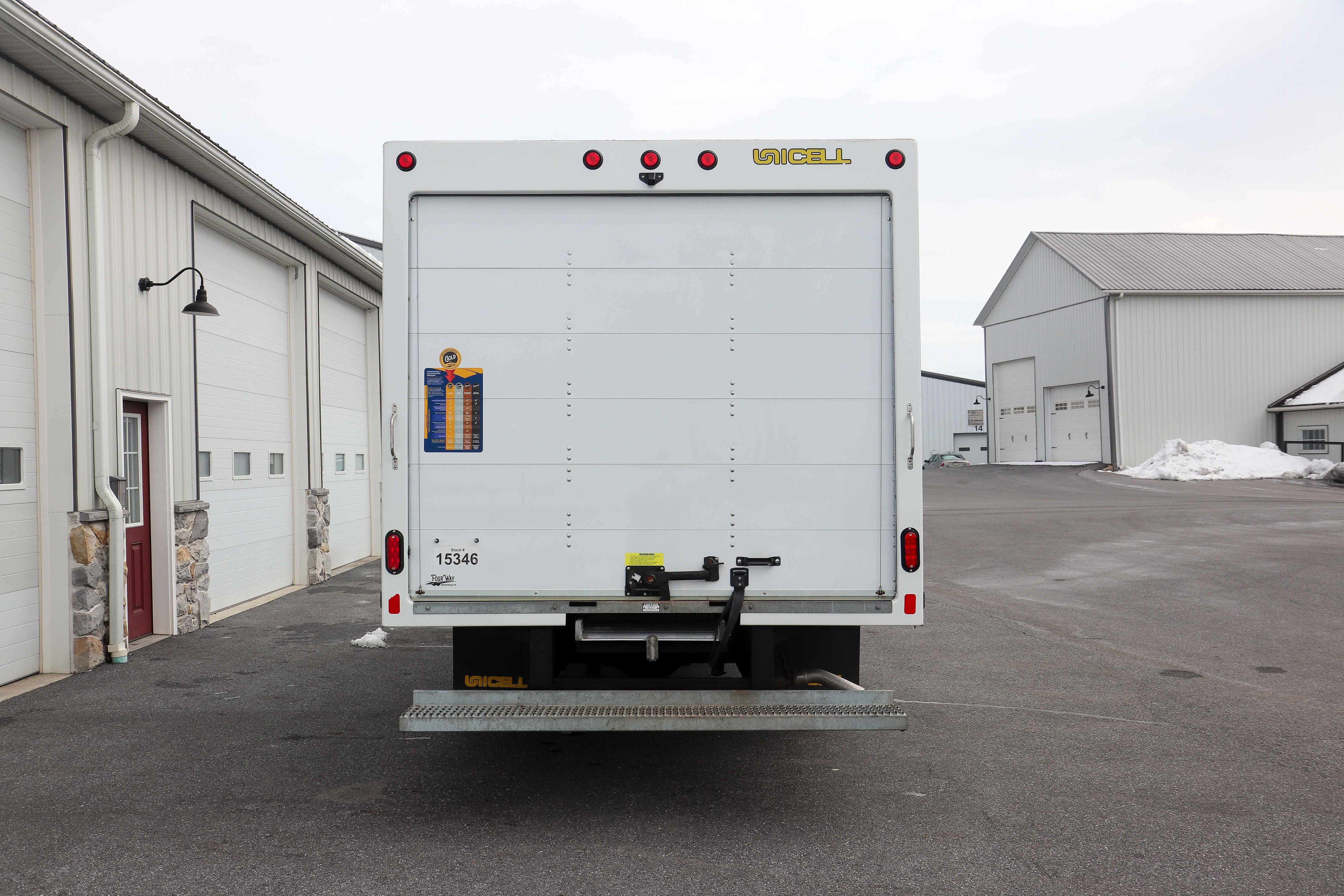 Used 2024 Chevrolet Express 3500 w/ Power Convenience Package RWD image 4