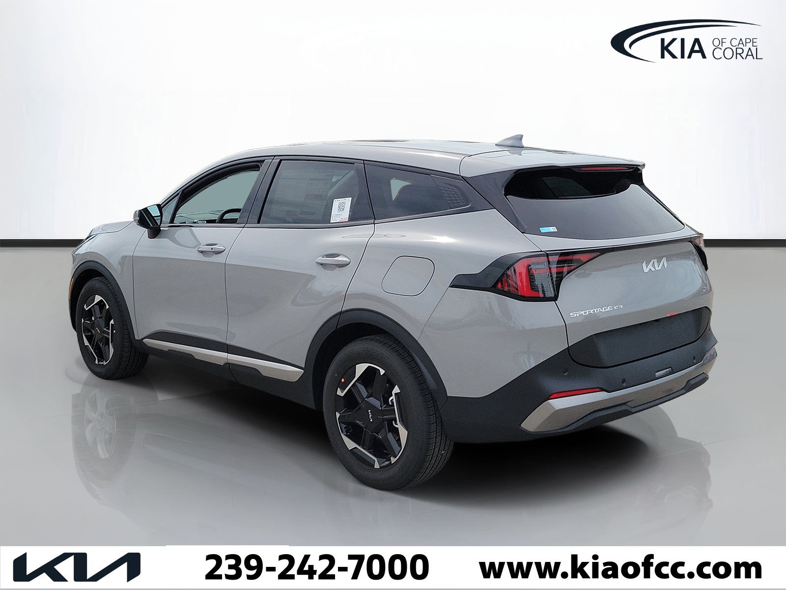New 2027 Kia Sportage S FWD image 4