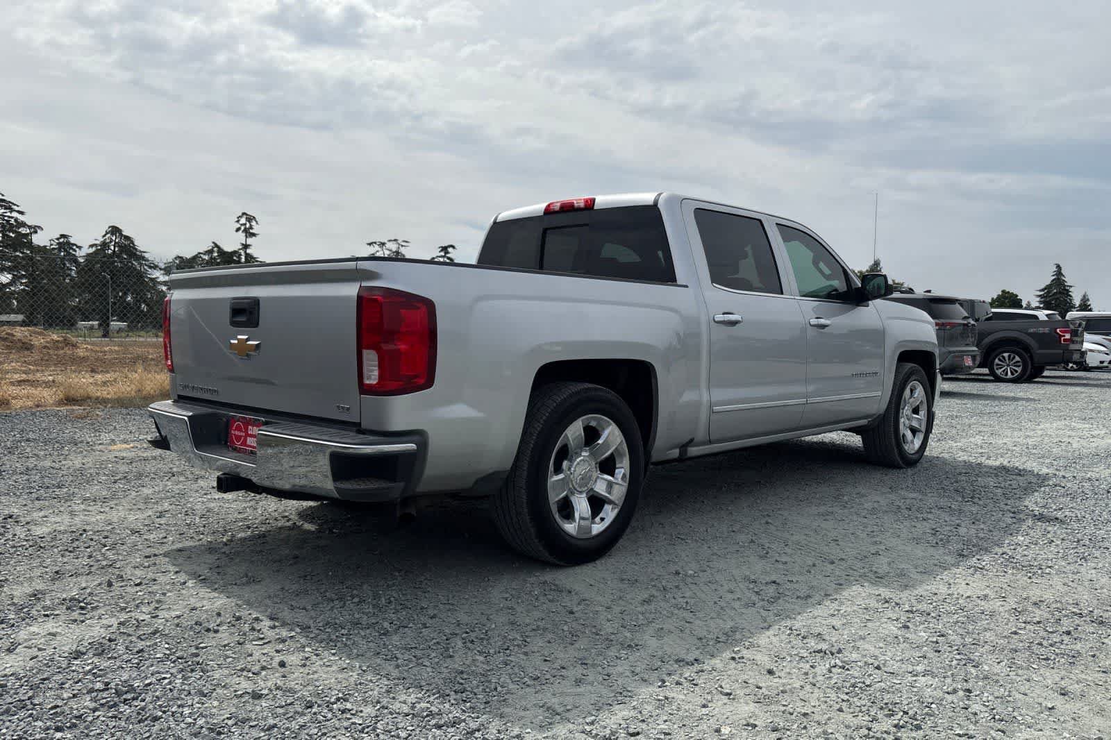 Used 2018 Chevrolet Silverado 1500 LTZ w/ Sport Package AWD/4WD image 3