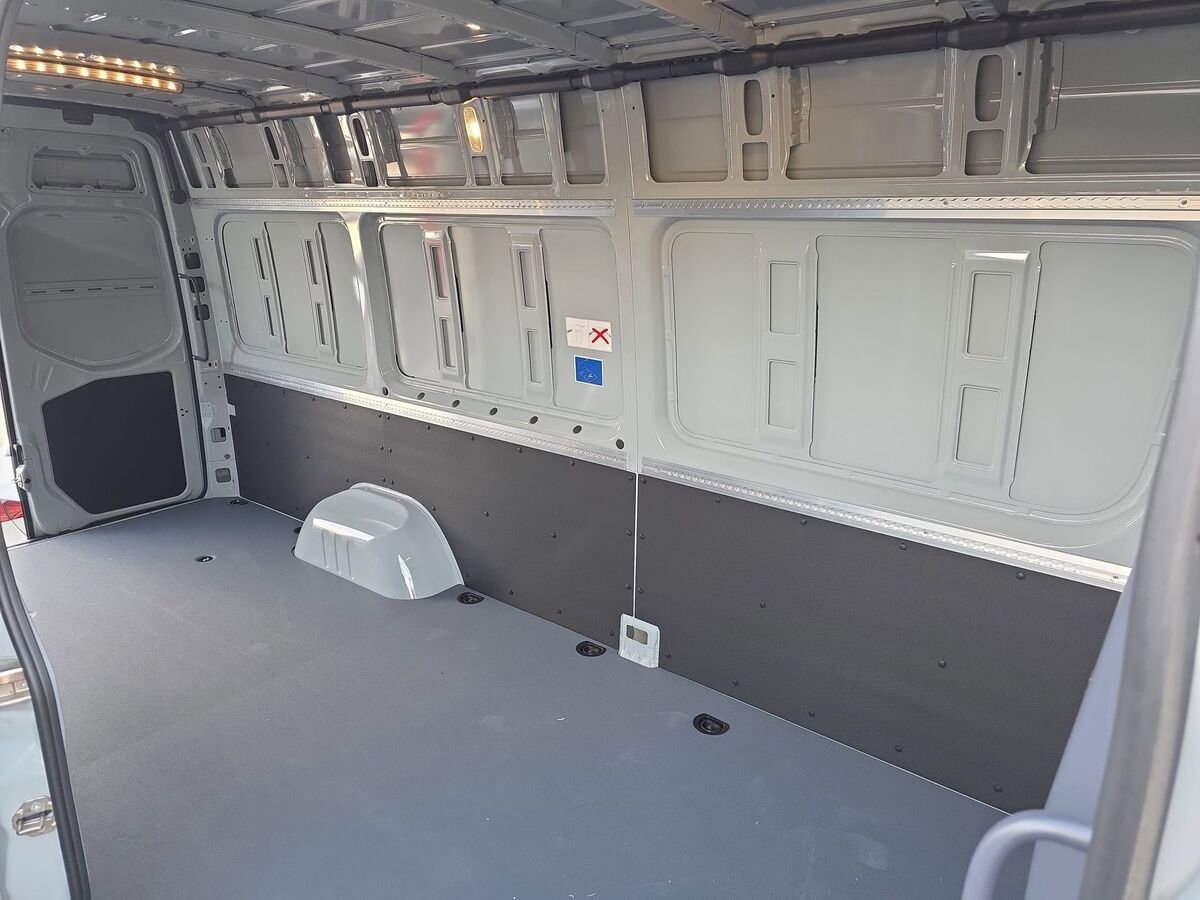 New 2024 Mercedes-Benz Sprinter 3500 image 5