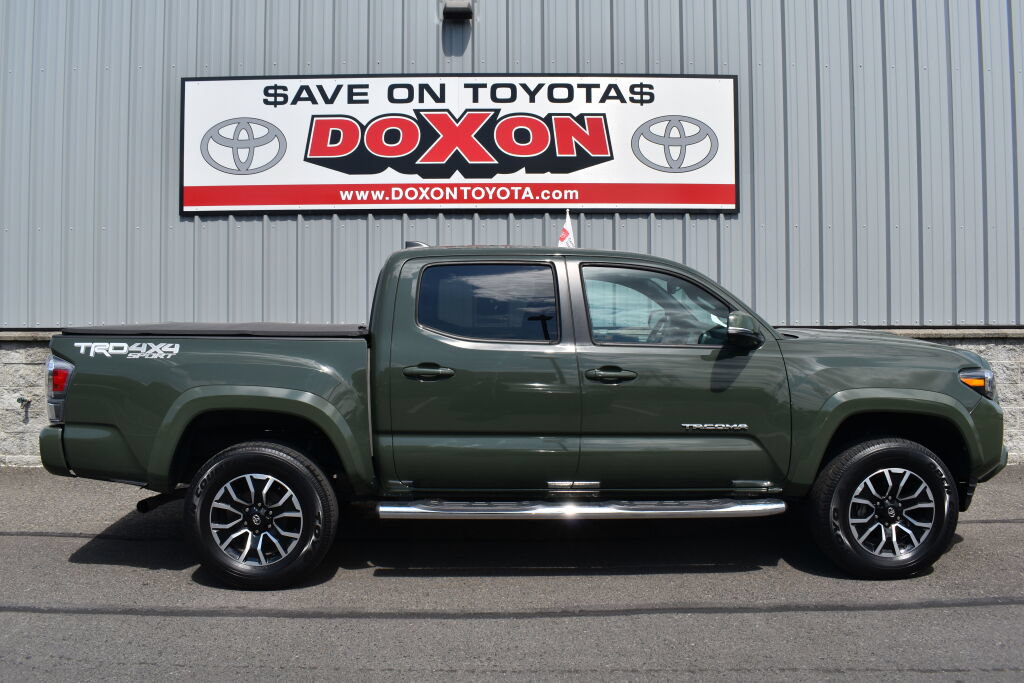 Certified 2021 Toyota Tacoma TRD Sport w/ TRD Premium Sport Package AWD/4WD image 8