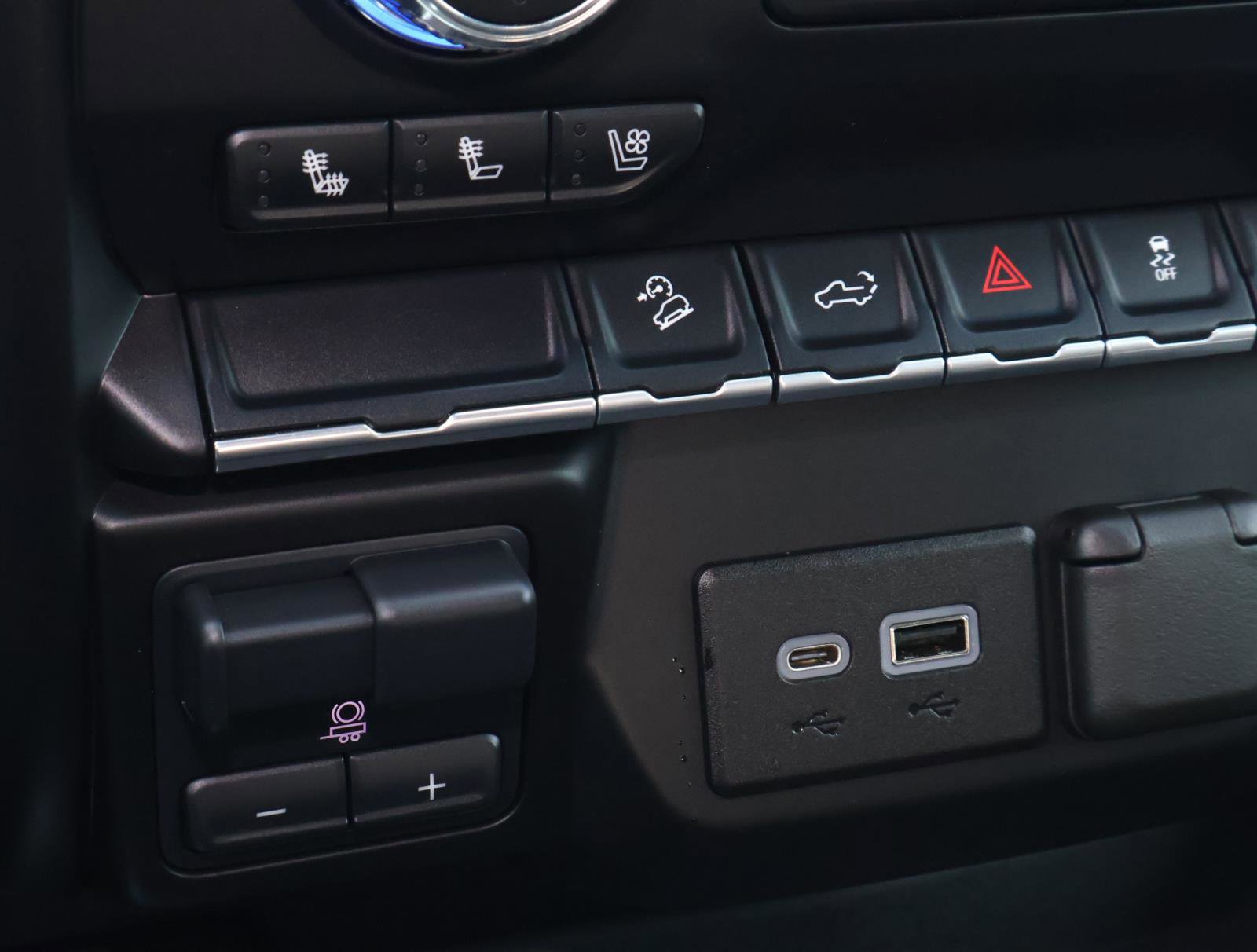 Used 2023 GMC Sierra 3500 AT4 w/ Gooseneck/5TH Wheel Package image 29