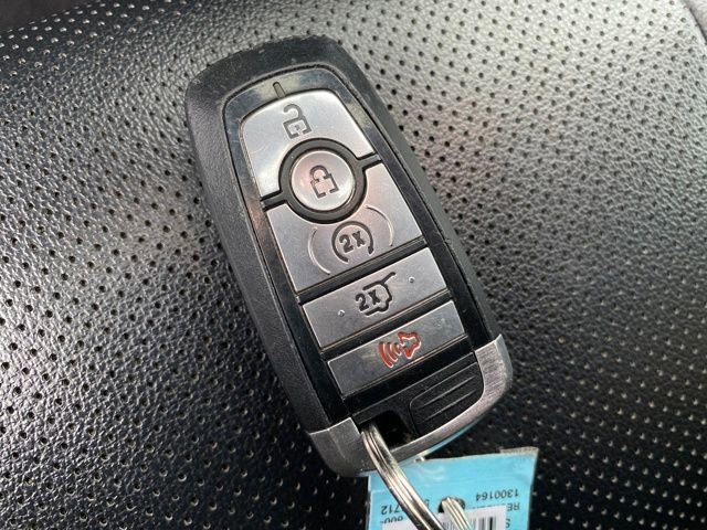 Used 2022 Ford Escape Titanium AWD/4WD image 24