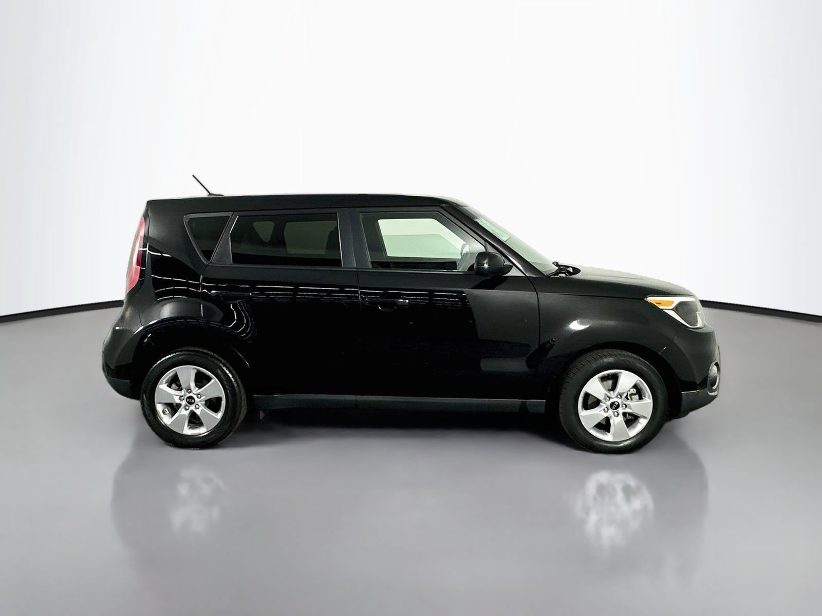 Used 2019 Kia Soul FWD image 8