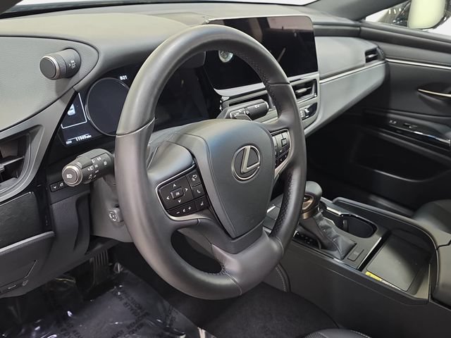 Used 2025 Lexus ES 350 w/ Premium Package FWD image 14