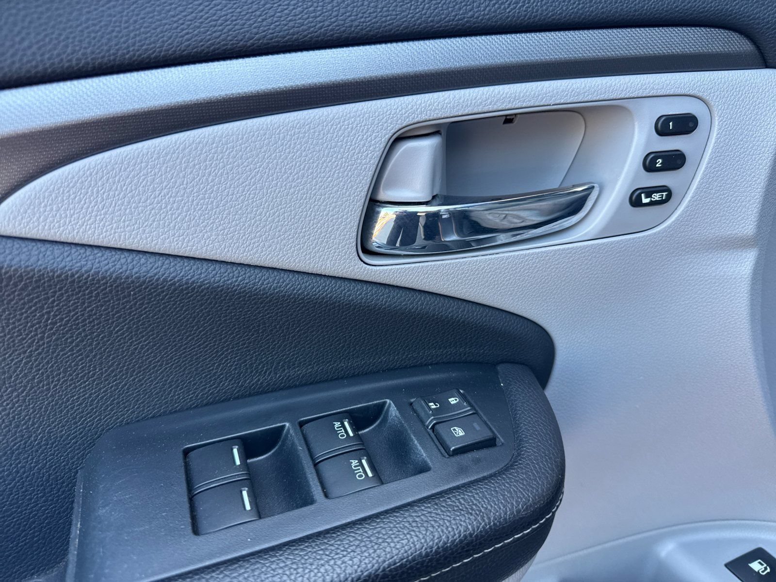 Used 2022 Honda Ridgeline RTL image 11