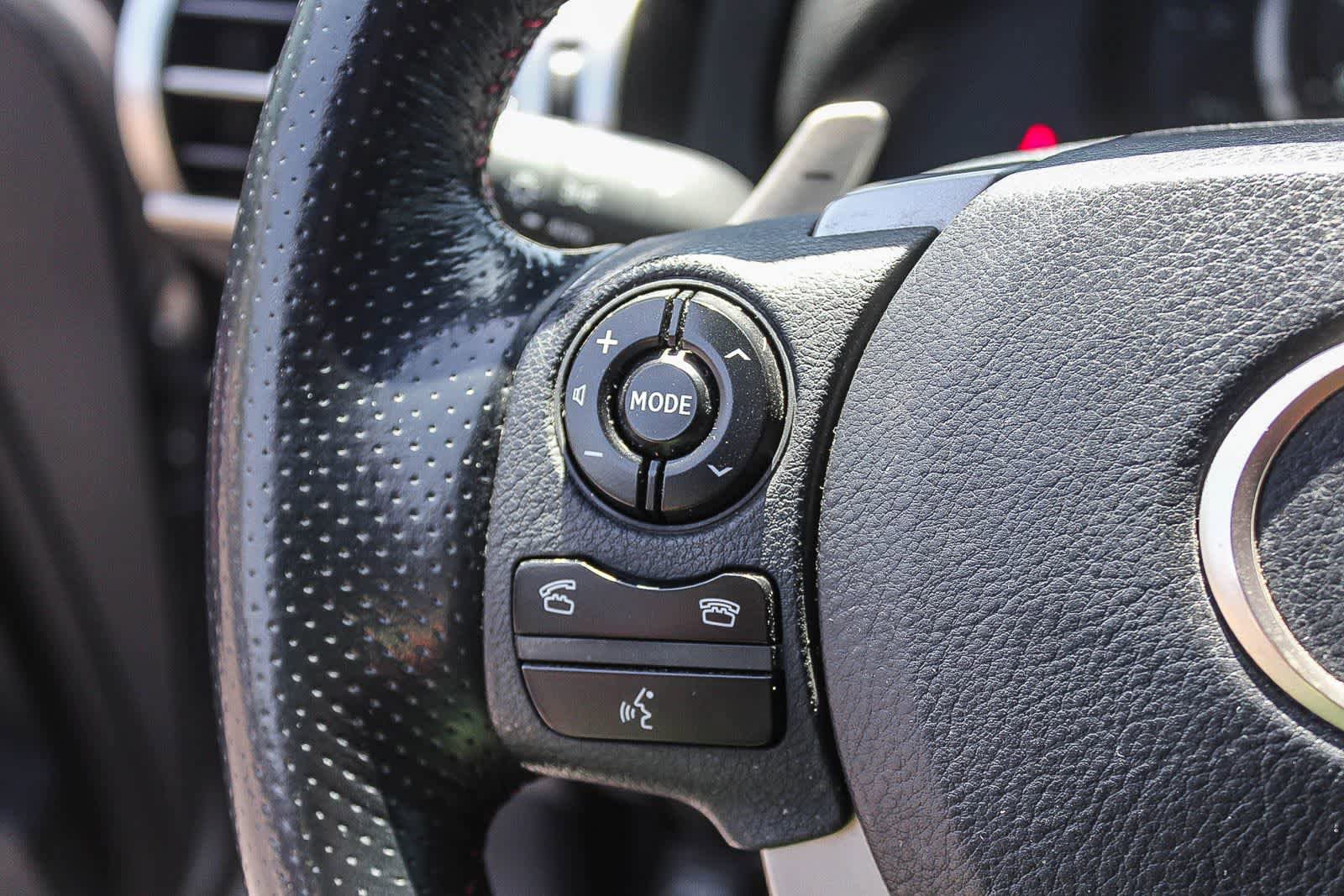 Used 2015 Lexus IS 250 w/ F-Sport Package RWD image 32