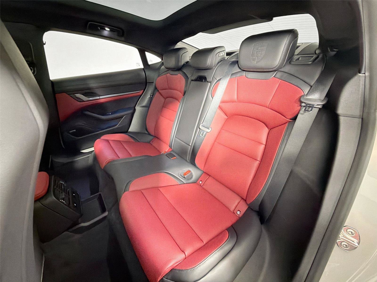 Certified 2026 Porsche Taycan RWD image 26