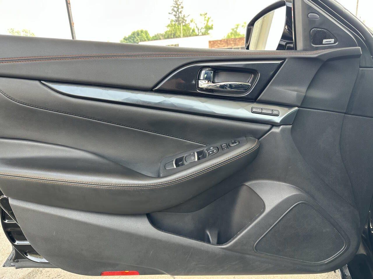 Used 2019 Nissan Maxima SR image 30