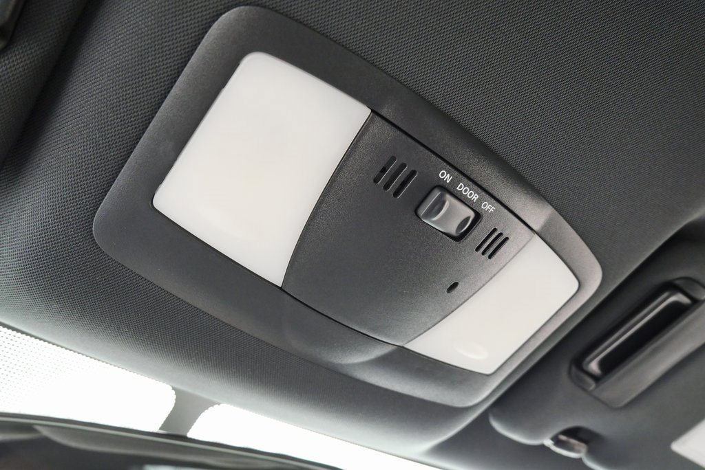 Used 2016 Nissan 370Z w/ Sport Package image 29