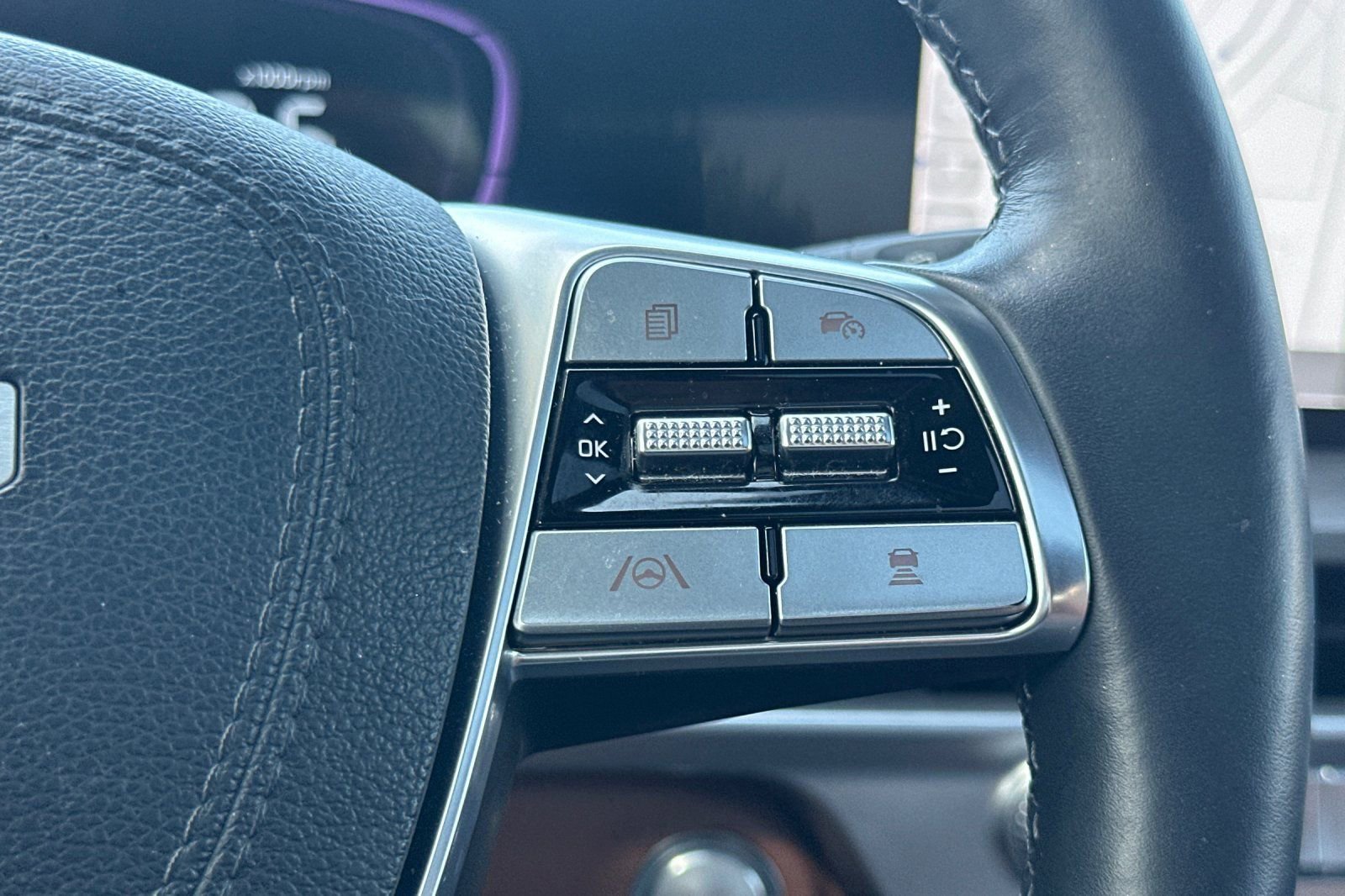 Used 2024 Kia Telluride EX X-Line image 37