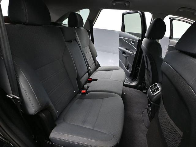 Used 2019 Kia Sorento LX image 40