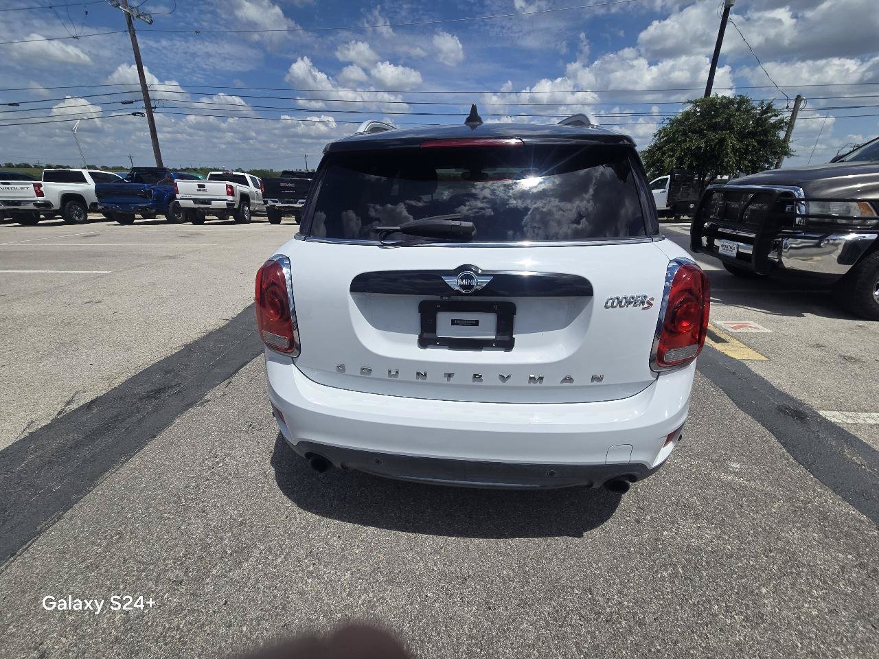 Used 2017 MINI Cooper Countryman S FWD image 5