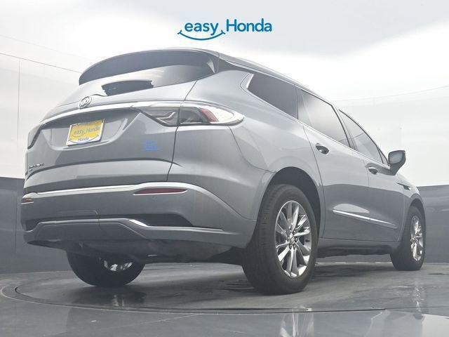 Used 2023 Buick Enclave Avenir w/ Avenir Technology Package AWD/4WD image 32