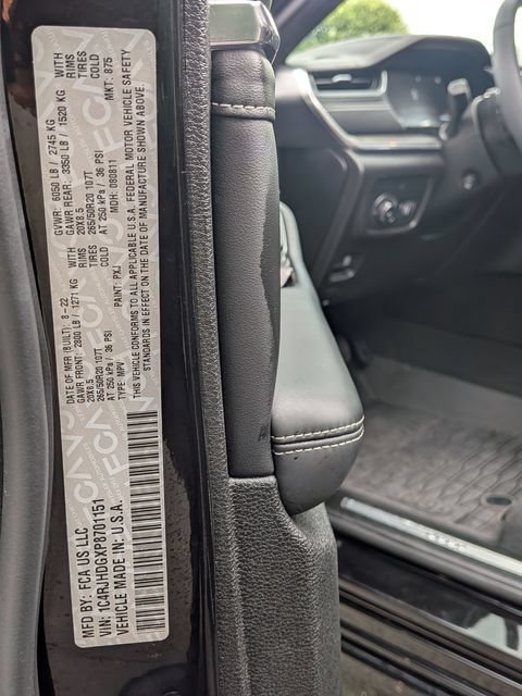 Certified 2023 Jeep Grand Cherokee Overland AWD/4WD image 37