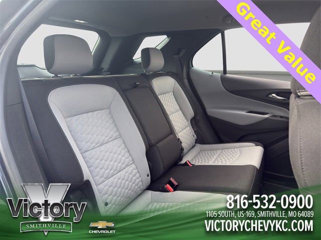 Used 2018 Chevrolet Equinox LS image 16