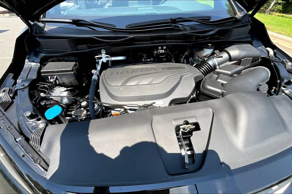 New 2026 Honda Odyssey Sport-L image 5