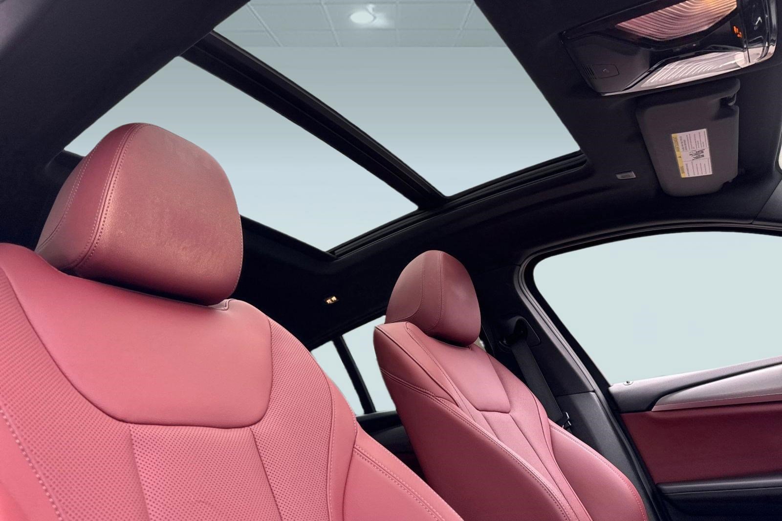 Used 2025 BMW X4 xDrive30i image 15