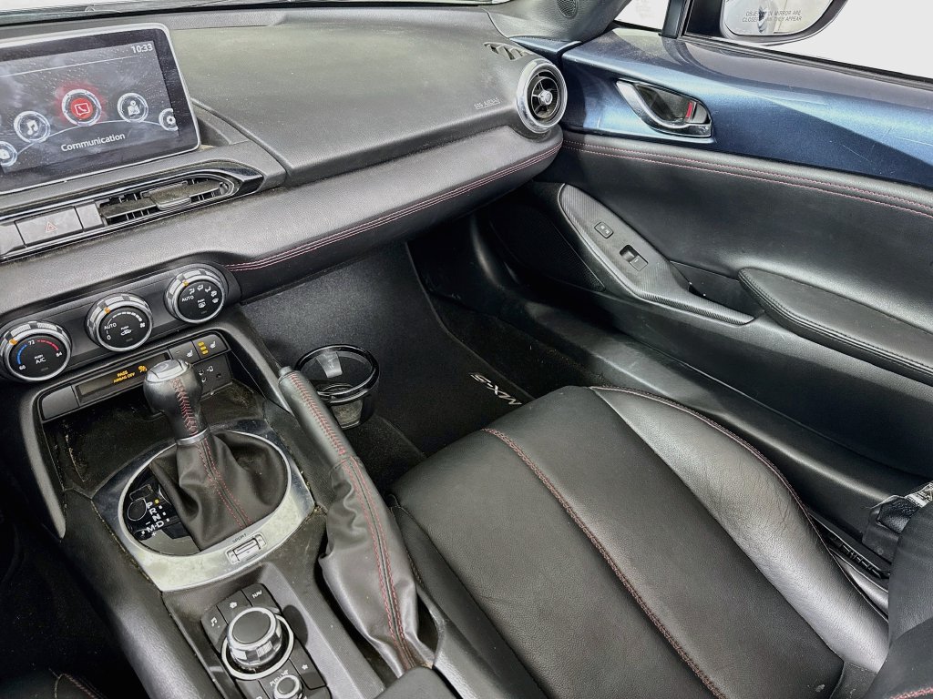 Used 2016 MAZDA MX-5 Miata Grand Touring RWD image 23
